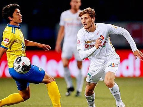 场适应期的 场适应期的